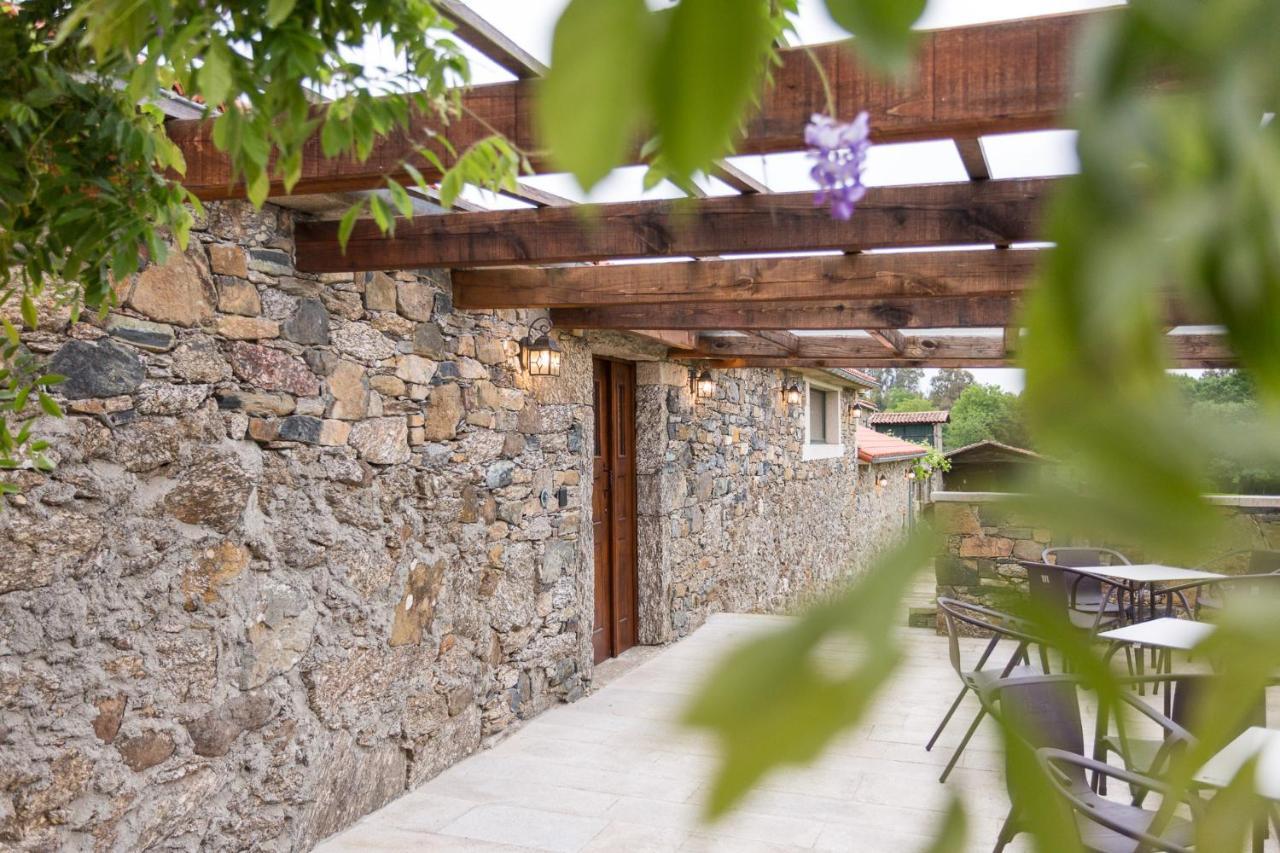 Hotel Casa Da Ponte De Penas à Melide Extérieur photo